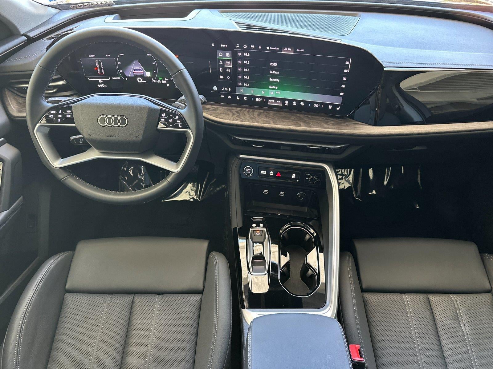 2025 Audi Q5 Premium Plus