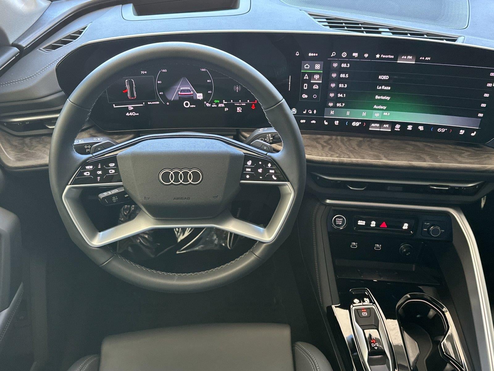 2025 Audi Q5 Premium Plus
