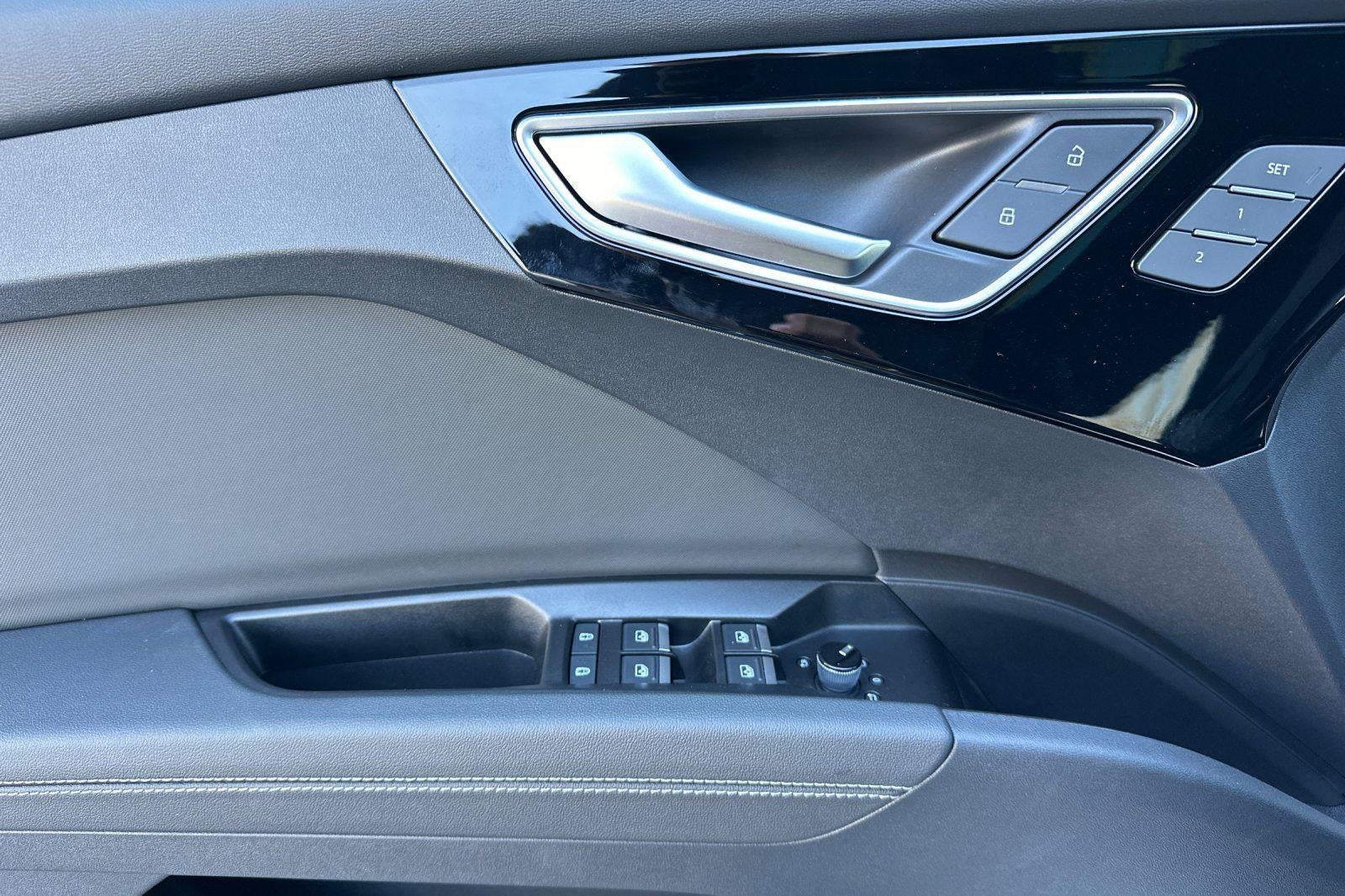 2025 Audi Q4 e-tron Sportback Premium Plus