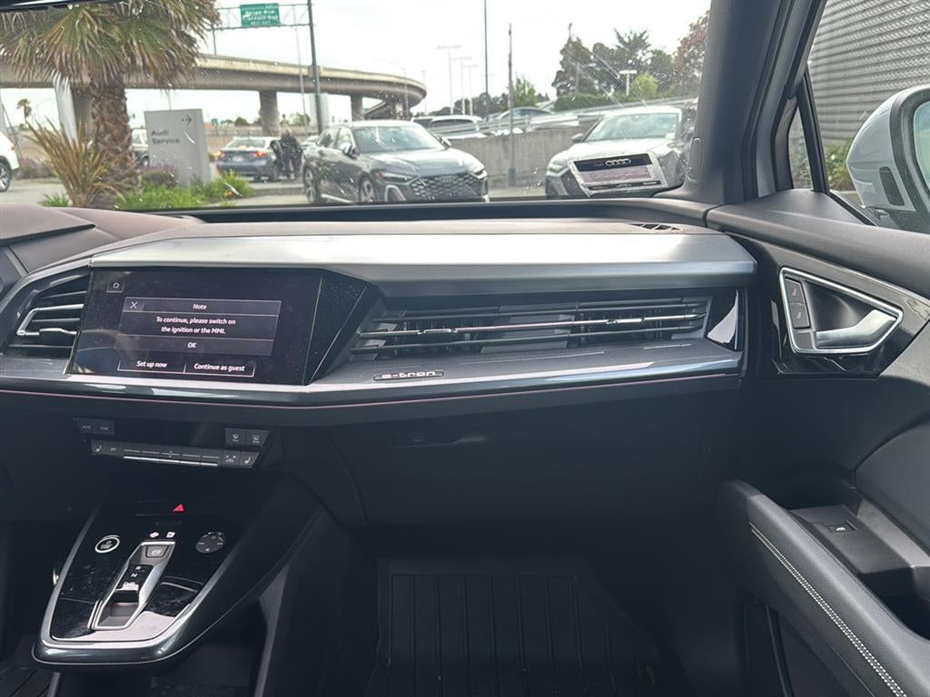 2024 Audi Q4 e-tron Sportback Prestige