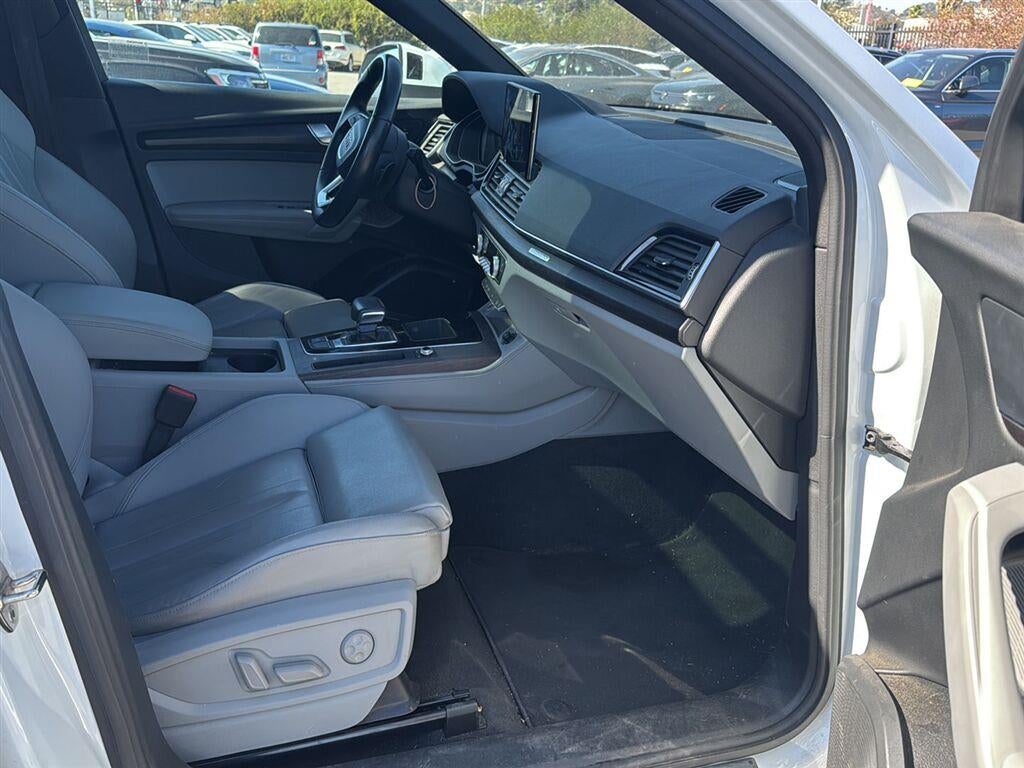 2023 Audi Q5 Sportback S line Premium Plus