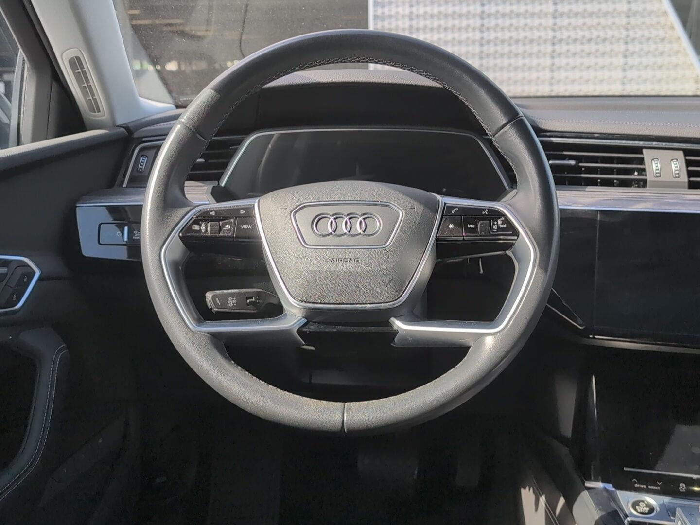 2024 Audi Q8 e-tron Premium Plus