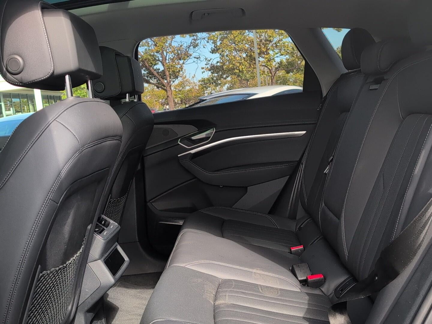 2024 Audi Q8 e-tron Premium Plus