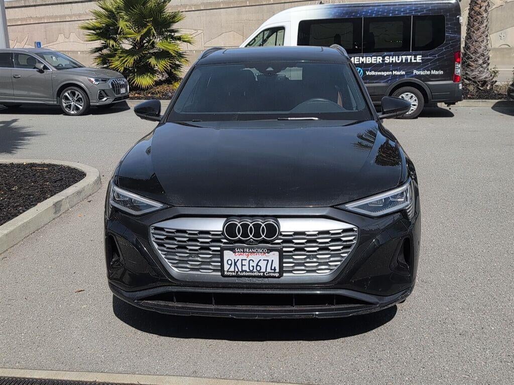 2024 Audi Q8 e-tron Premium Plus