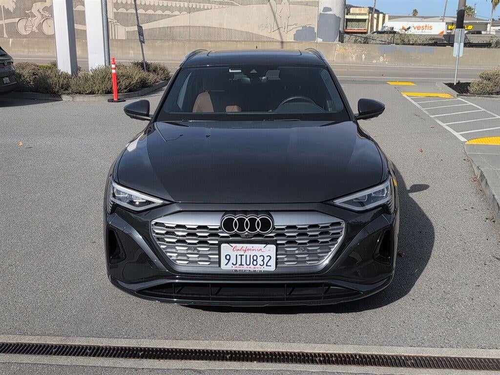 2024 Audi Q8 e-tron Premium Plus