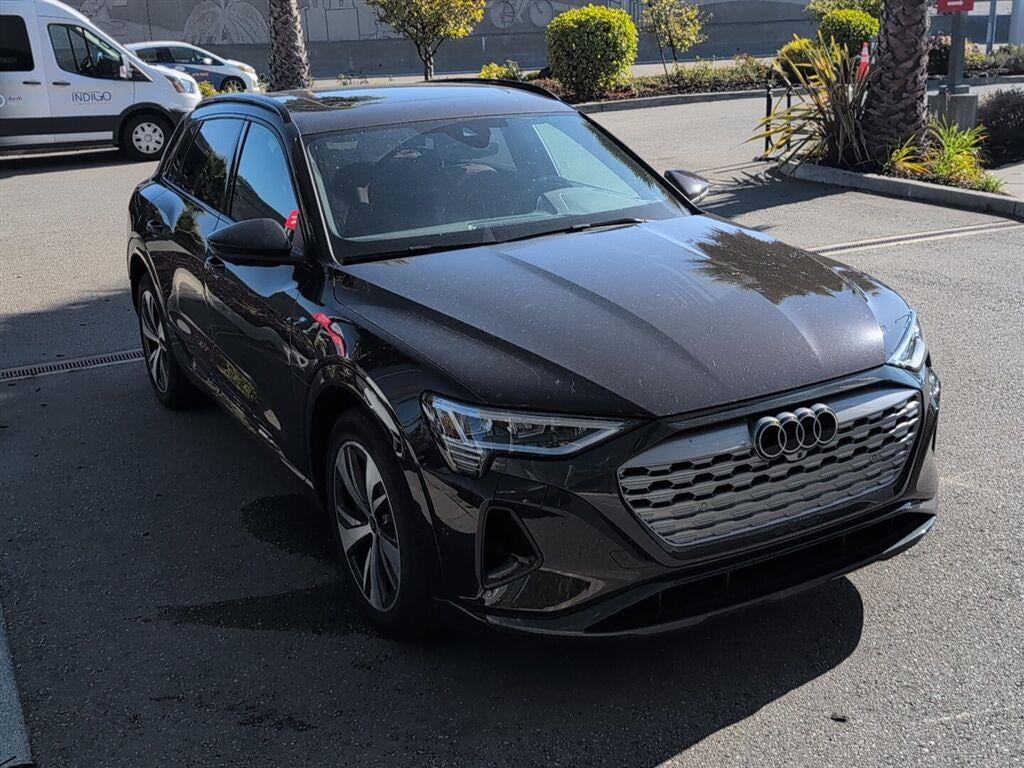 2024 Audi Q8 E-Tron Premium Plus