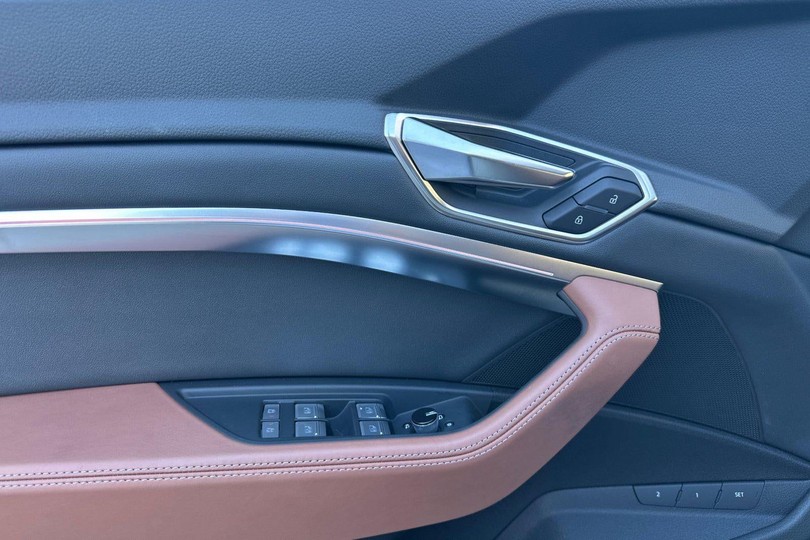 2024 Audi Q8 e-tron Prestige