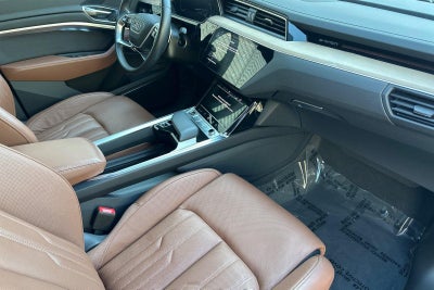 2024 Audi Q8 e-tron Prestige