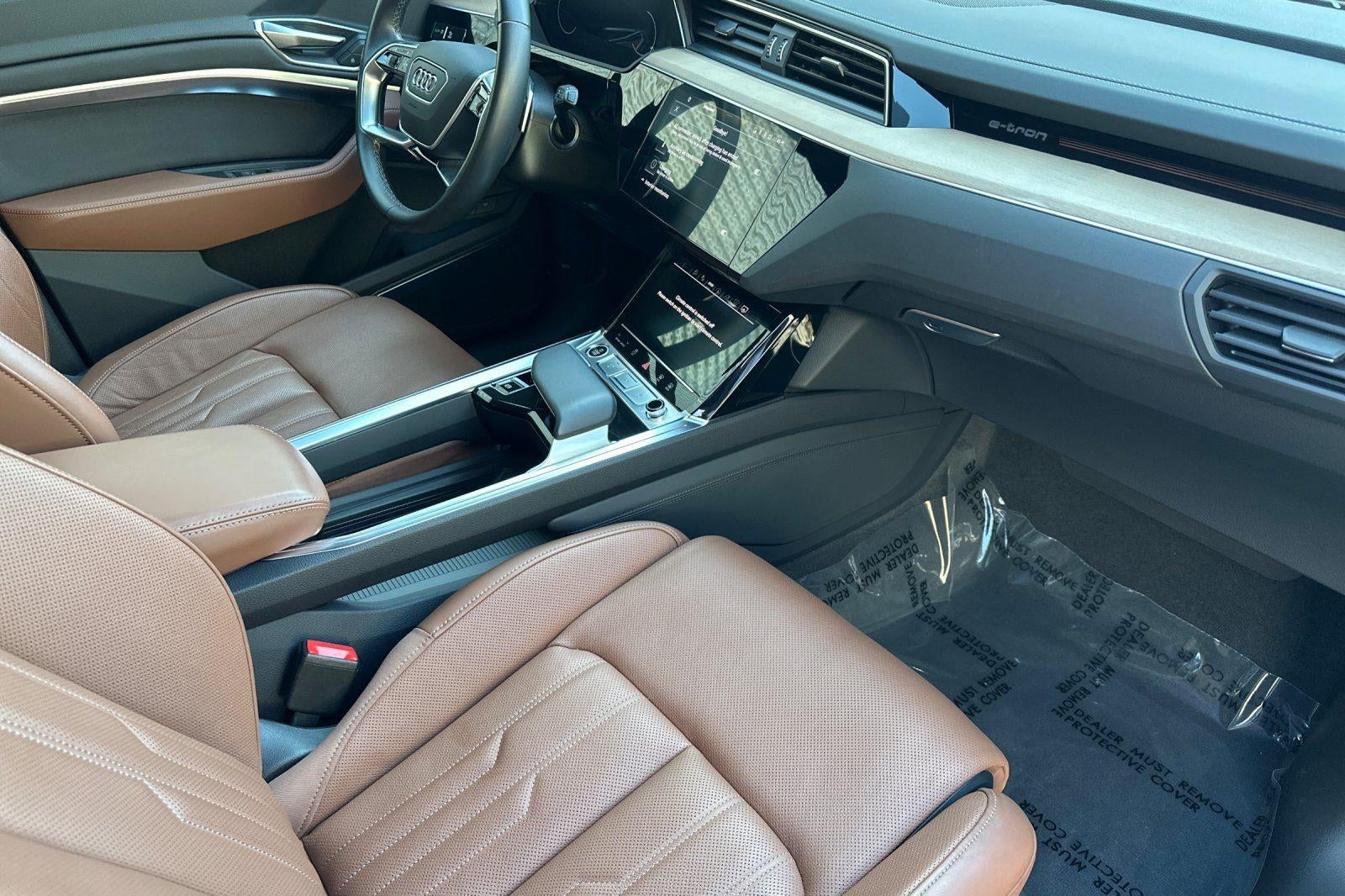 2024 Audi Q8 e-tron Prestige