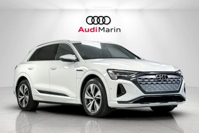 2024 Audi Q8 e-tron Prestige