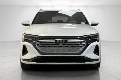 2024 Audi Q8 e-tron Prestige