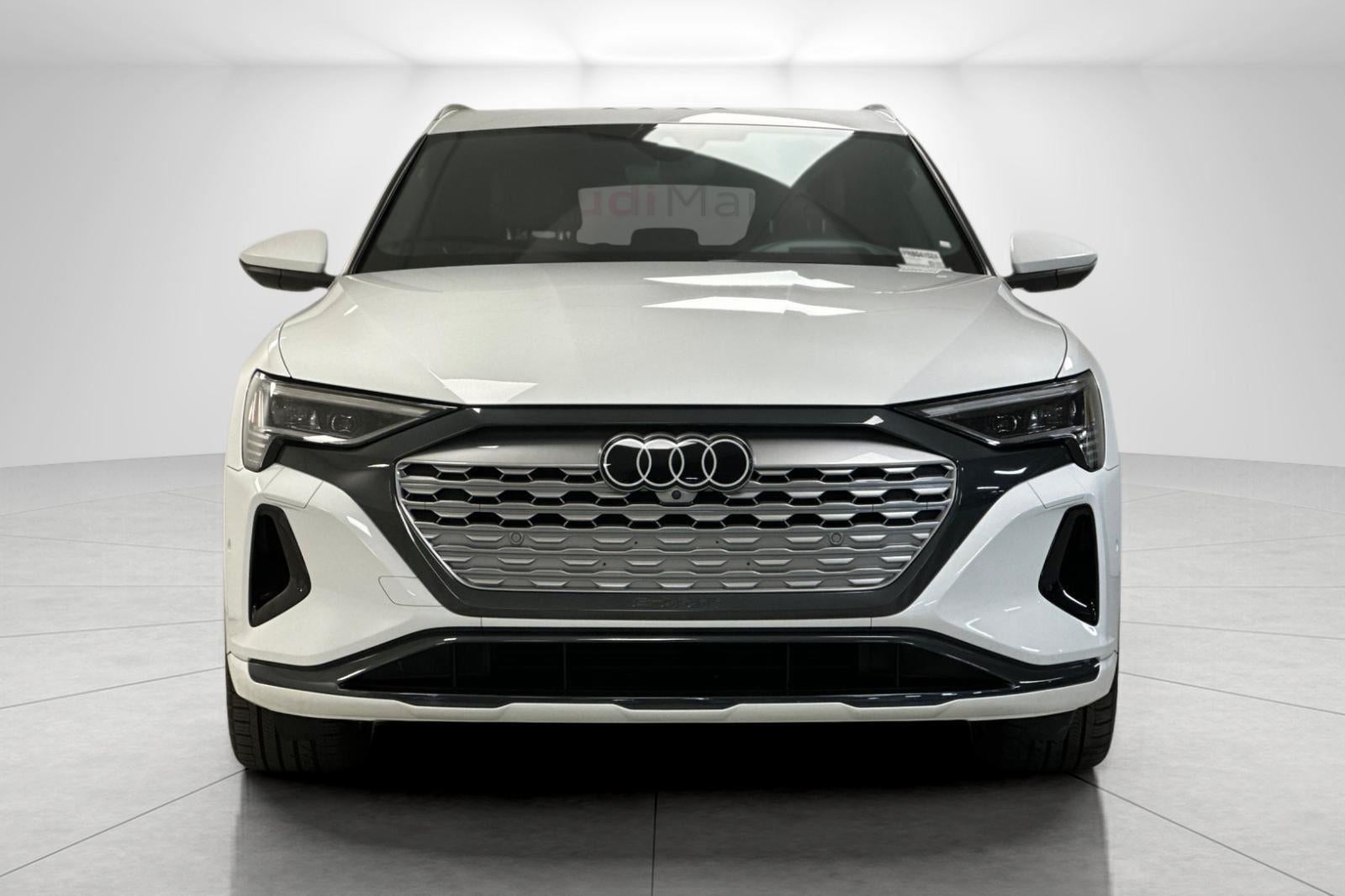 2024 Audi Q8 e-tron Prestige