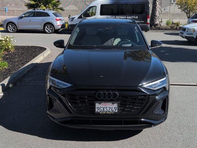 2024 Audi Q8 e-tron Prestige