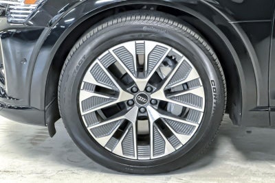 2024 Audi Q8 e-tron Prestige