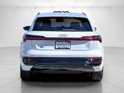 2024 Audi Q8 e-tron Prestige