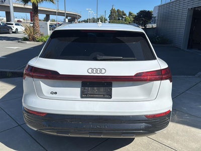 2024 Audi Q8 e-tron Prestige