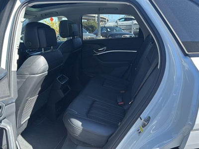 2024 Audi Q8 E-Tron Prestige
