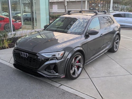 2024 Audi SQ8 e-tron Prestige