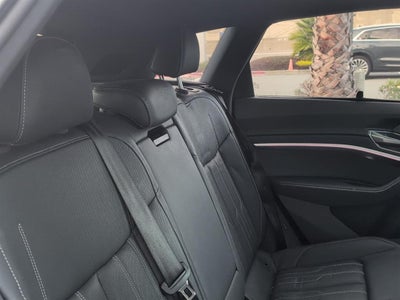 2024 Audi SQ8 e-tron Prestige