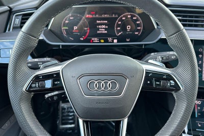 2024 Audi SQ8 e-tron Prestige