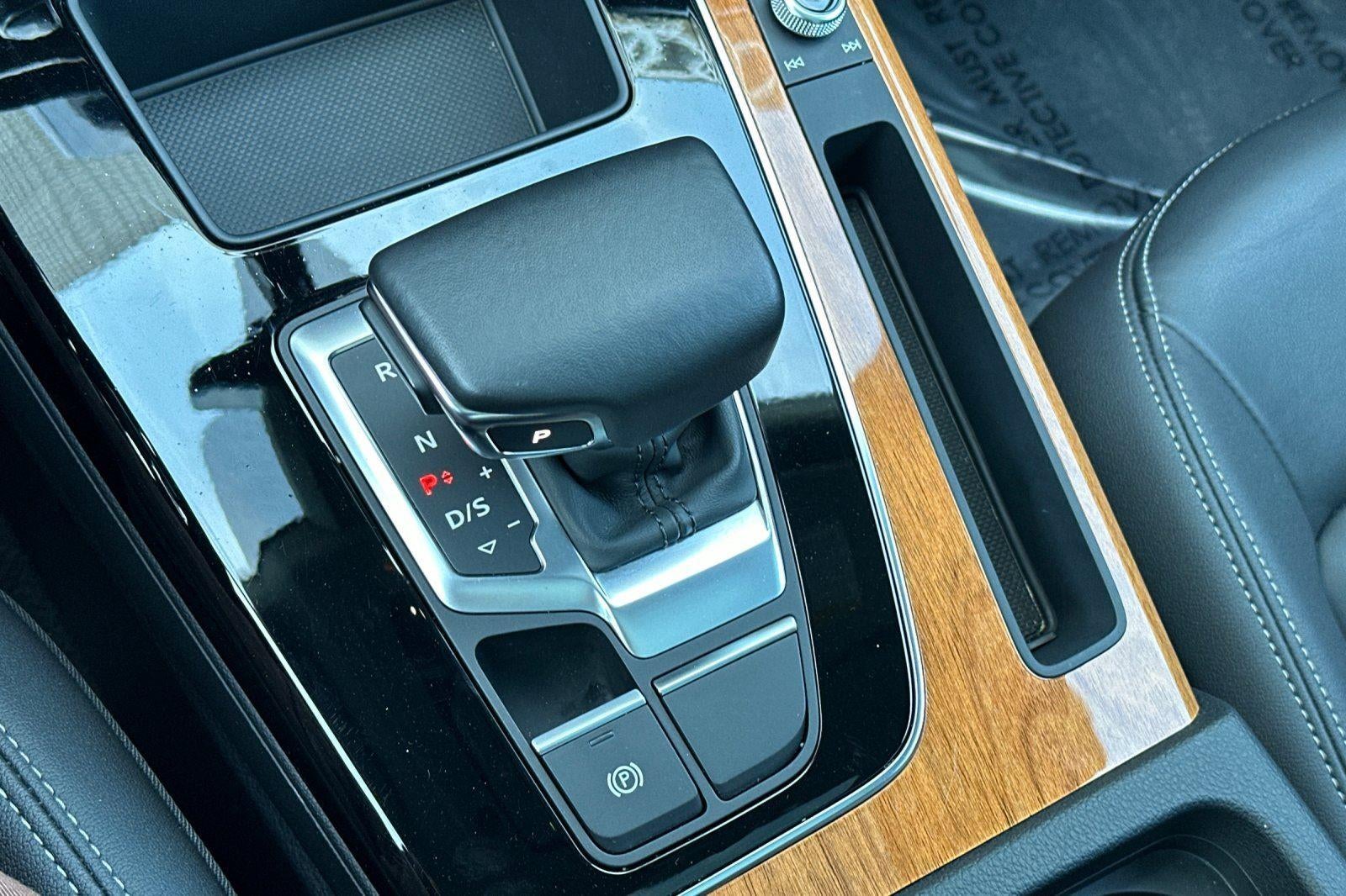 2023 Audi Q5 Premium