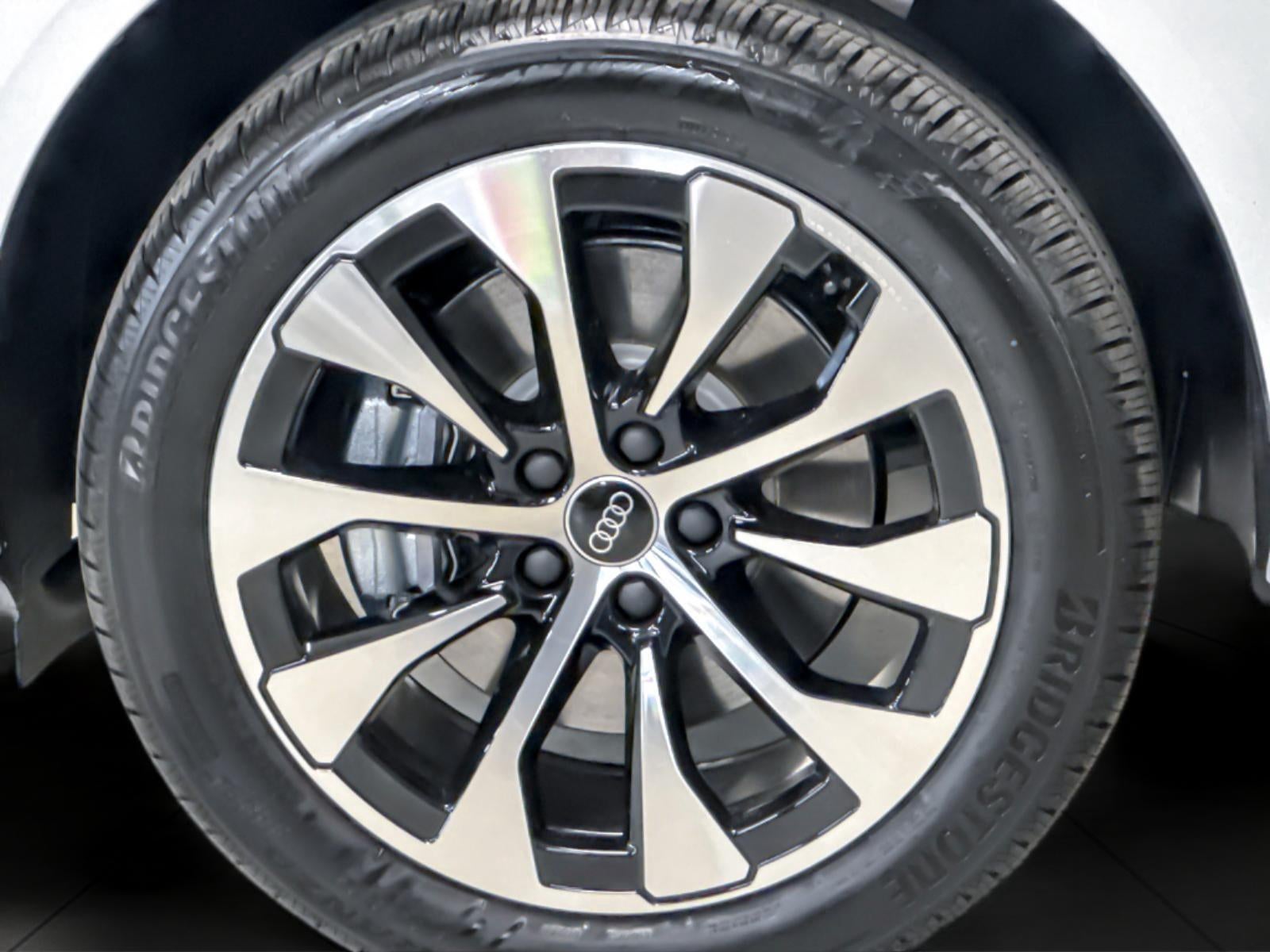 2026 Audi Q3 S line