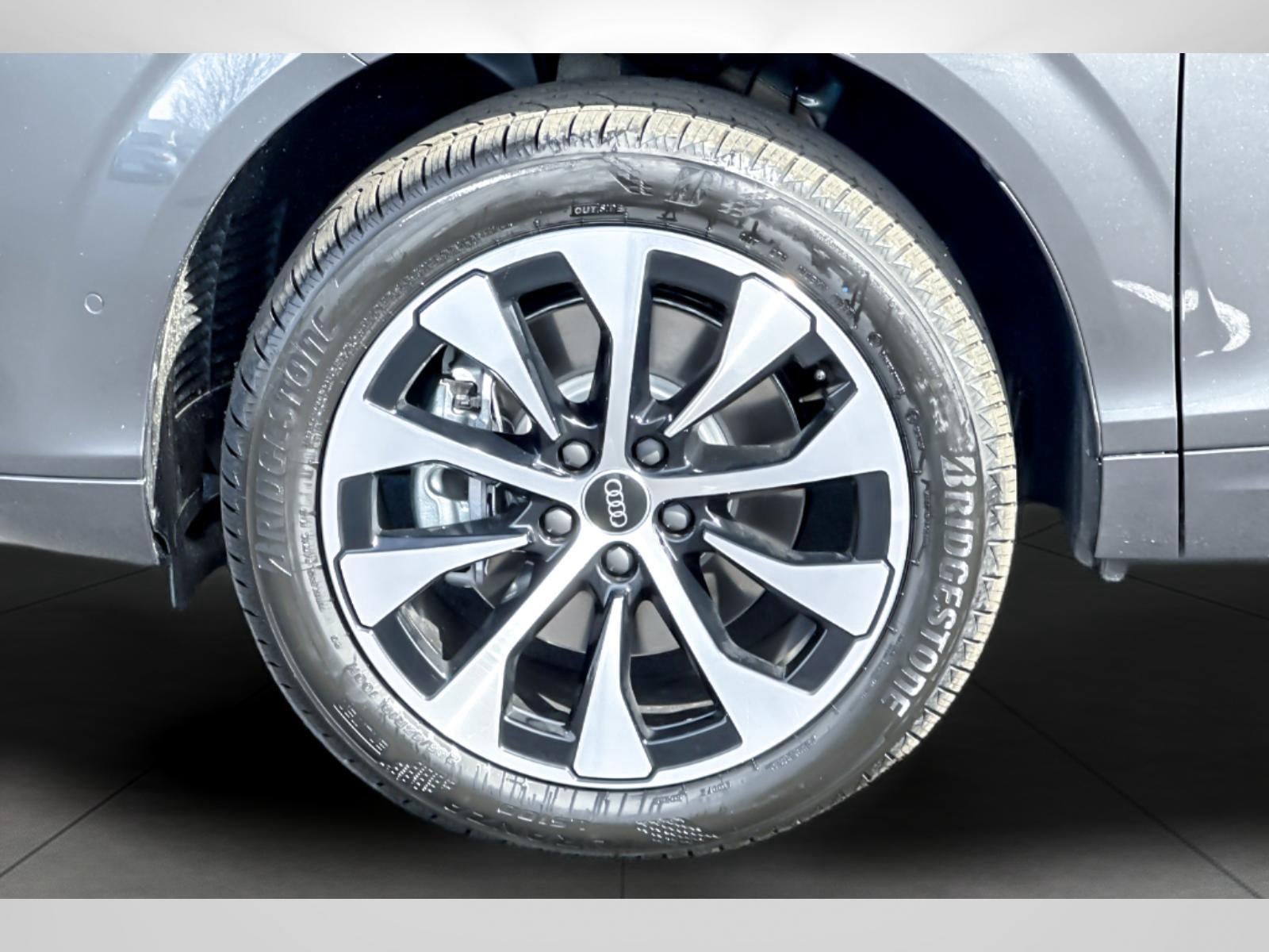 2026 Audi Q3 S line