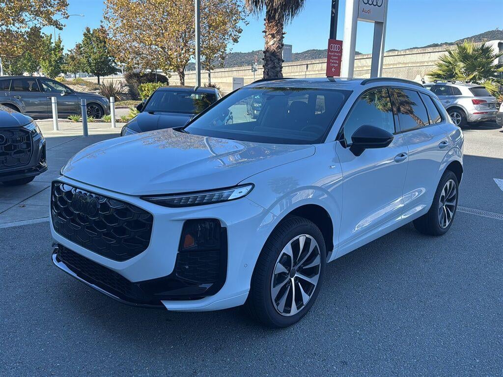 2026 Audi Q3 S line