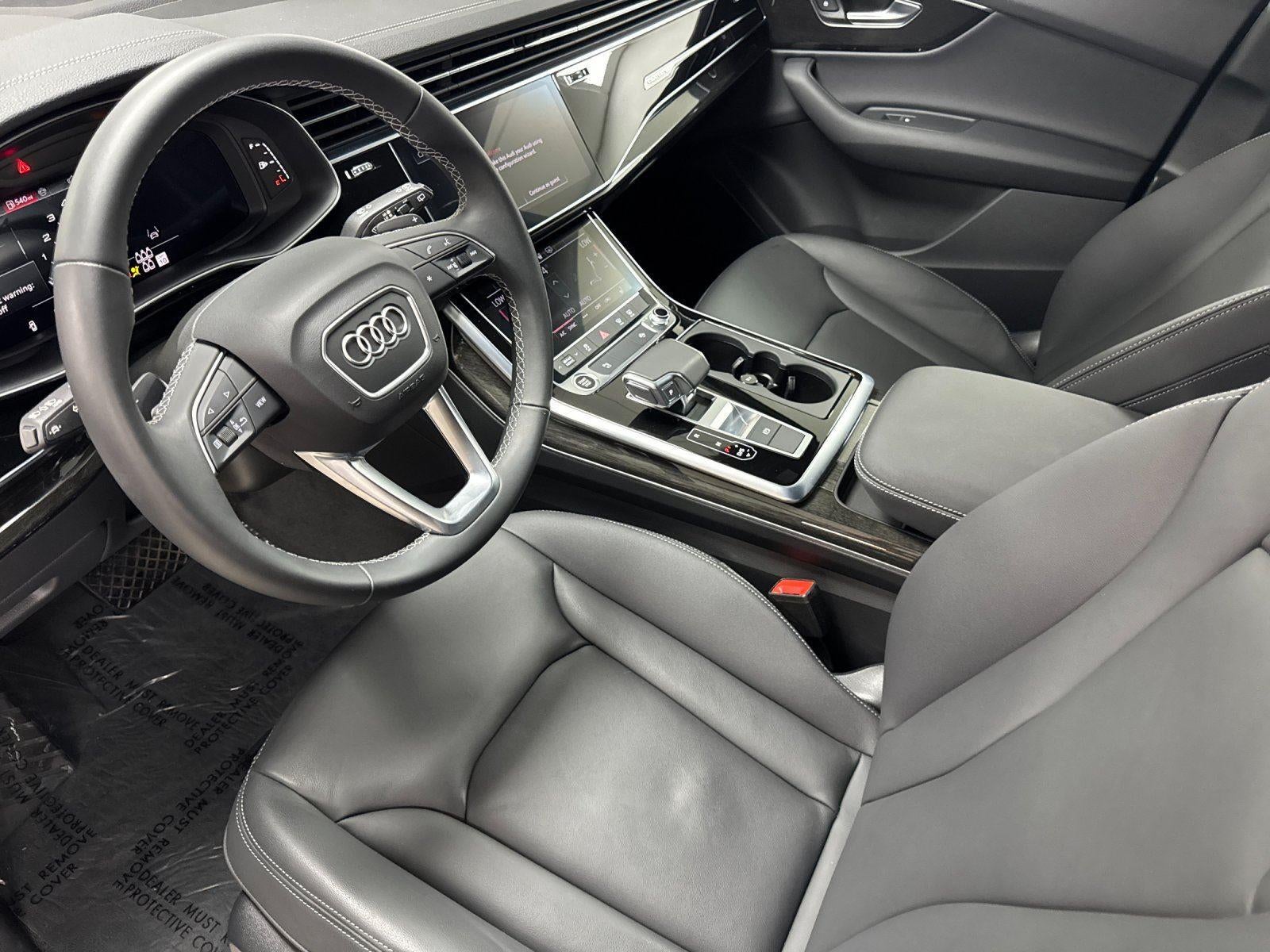 2026 Audi Q7 Premium