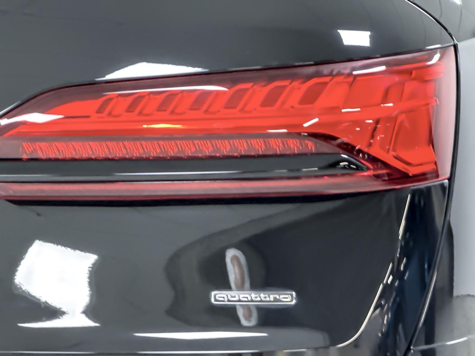 2026 Audi Q7 Premium