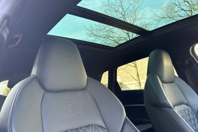 2023 Audi e-tron S Premium Plus