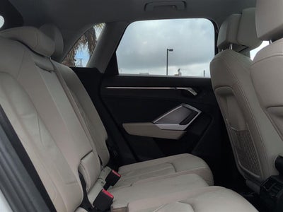 2019 Audi Q3 Premium