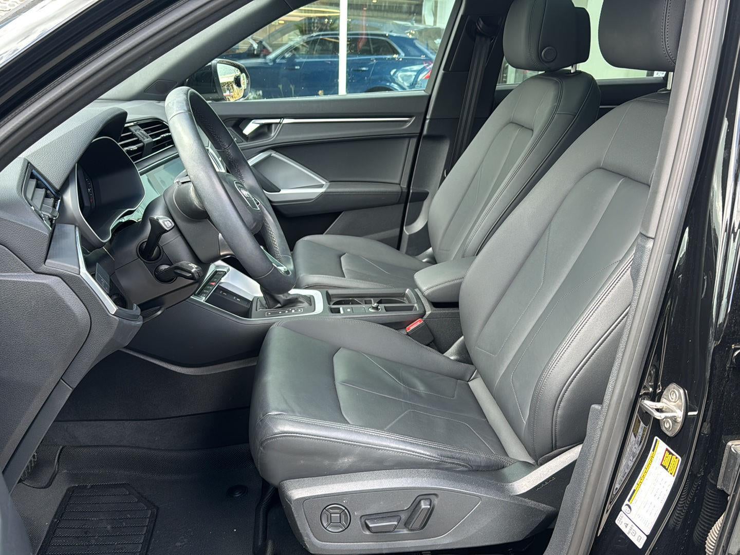 2022 Audi Q3 Premium