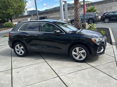 2022 Audi Q3 Premium