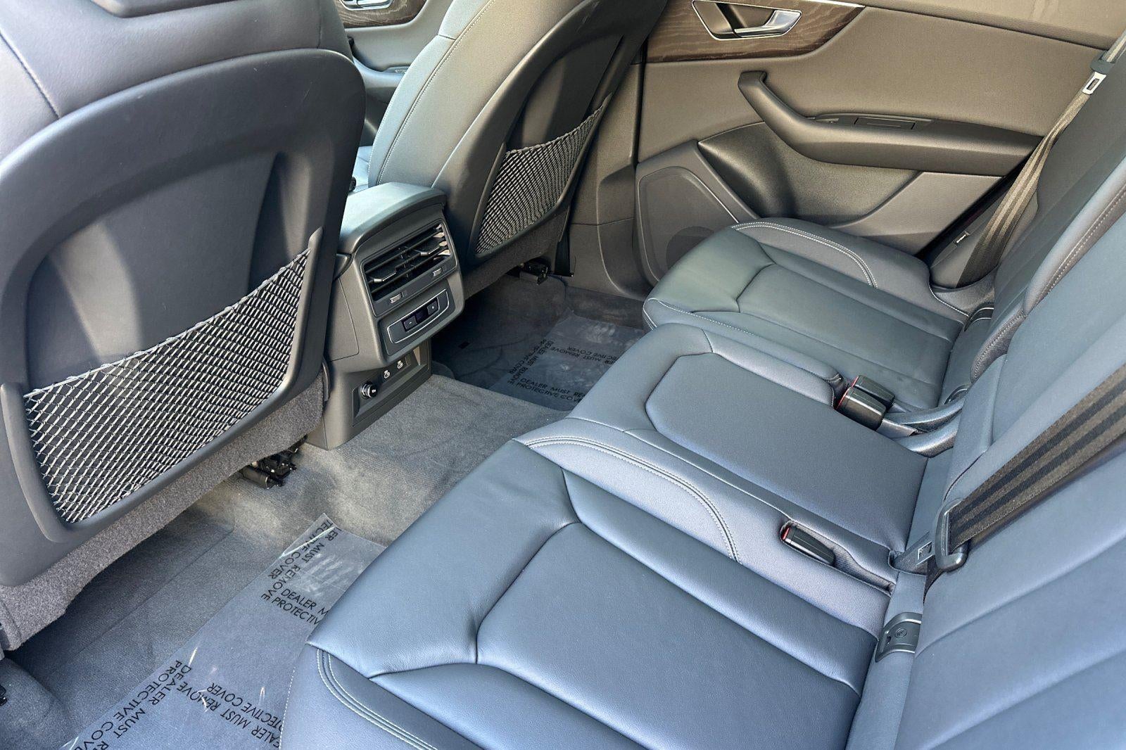 2023 Audi Q8 Premium