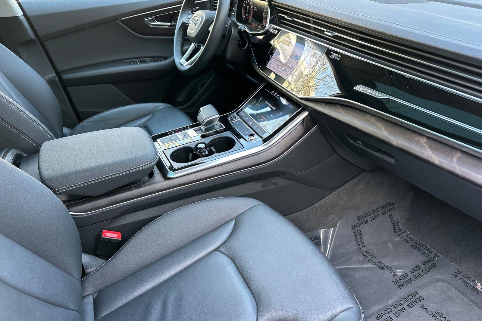 2023 Audi Q8 Premium