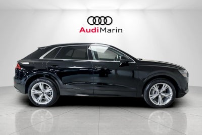 2023 Audi Q8 Premium