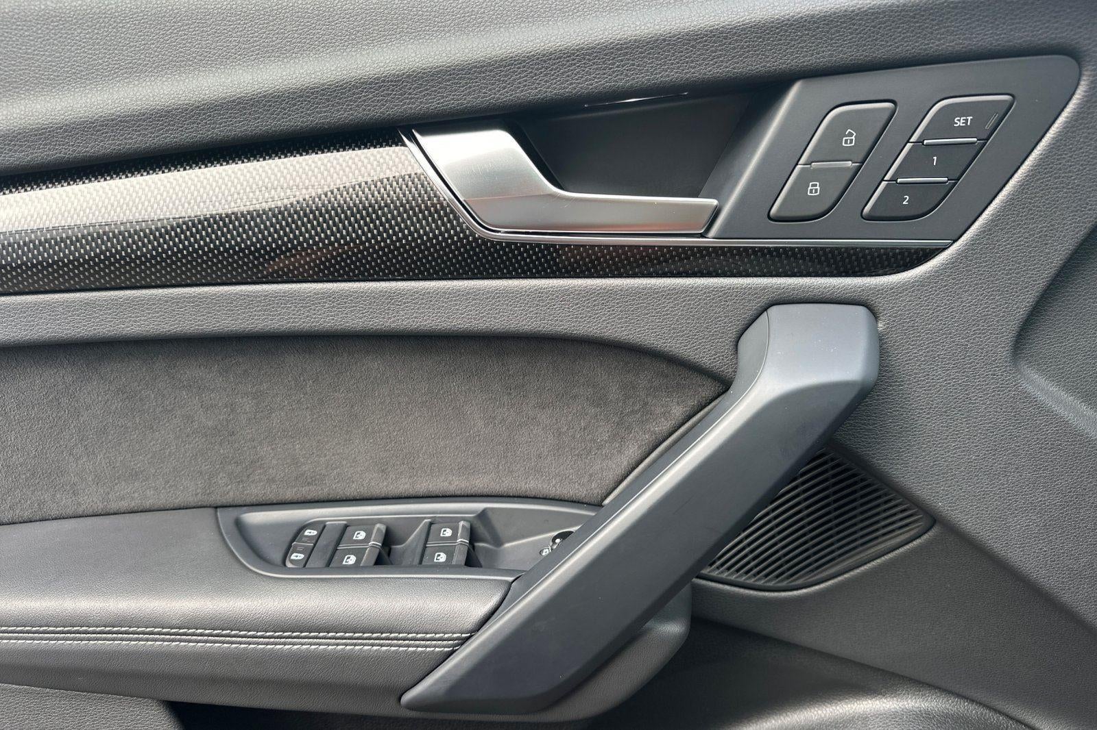 2023 Audi SQ5 Premium Plus