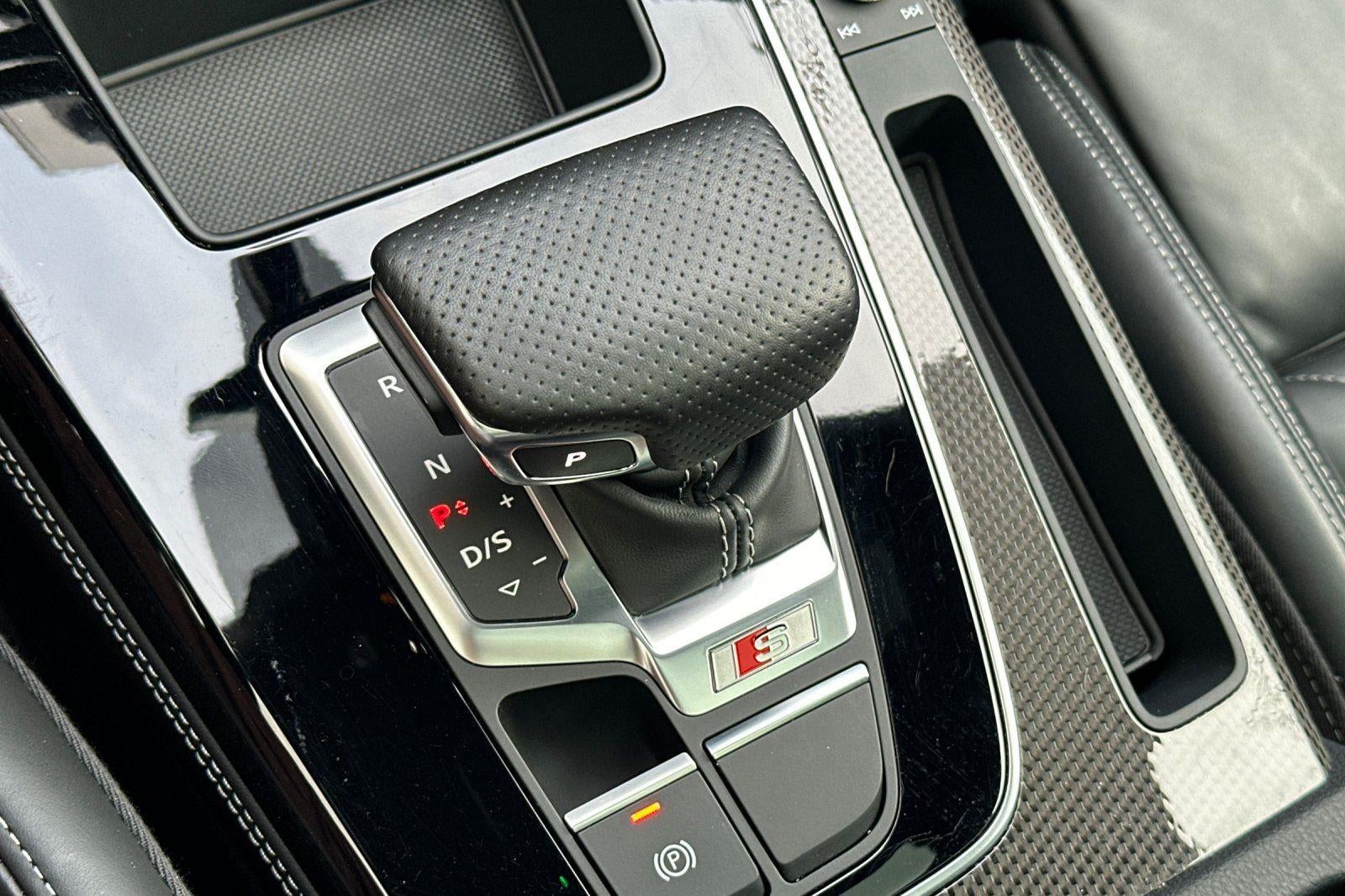 2023 Audi SQ5 Premium Plus