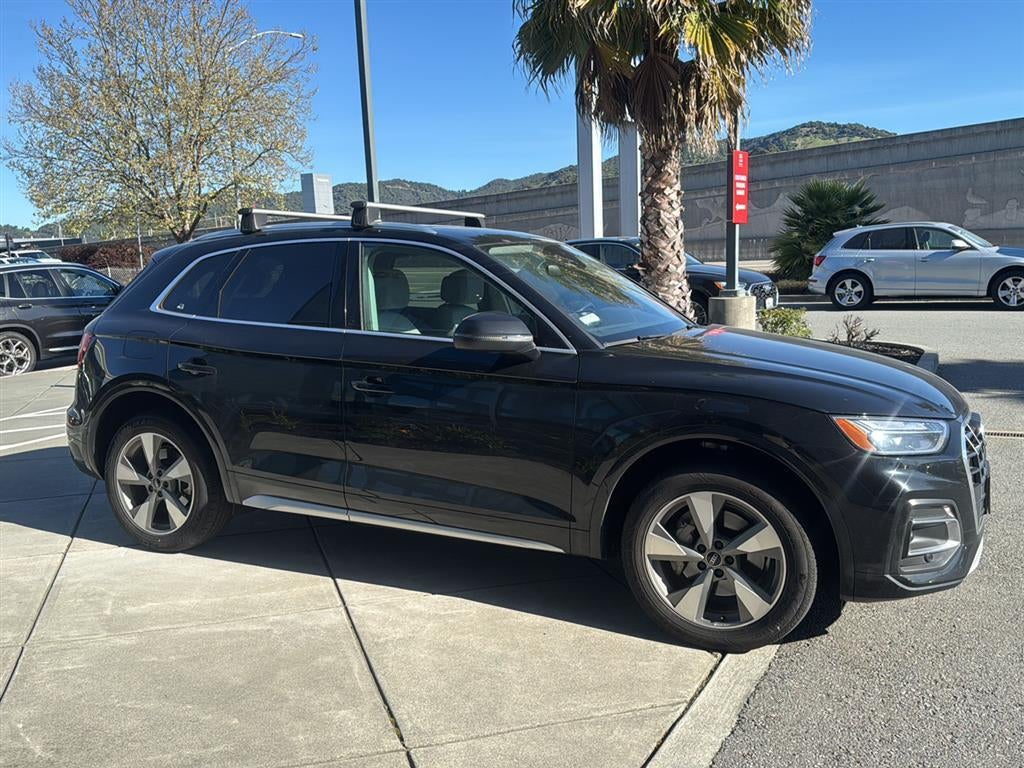 2023 Audi Q5 Premium Plus