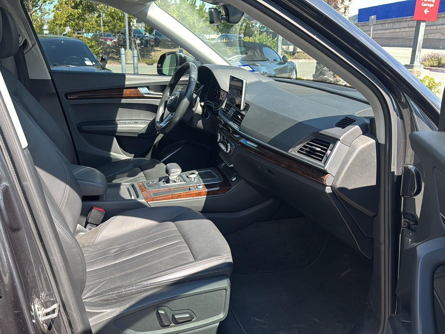 2020 Audi Q5 Premium Plus