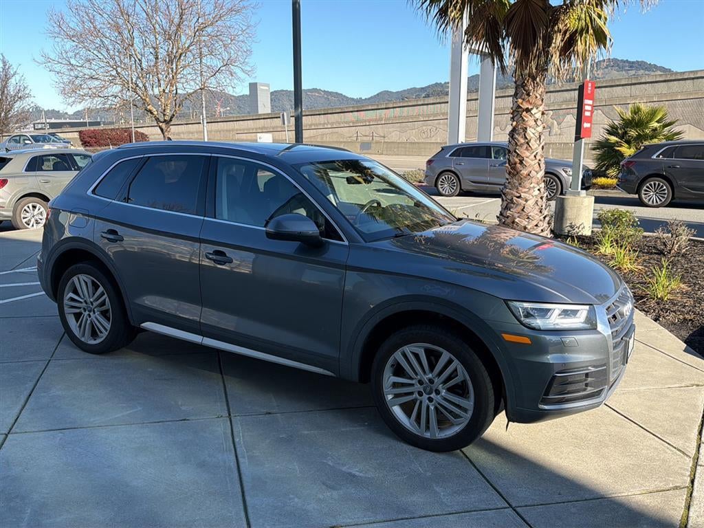 2018 Audi Q5 Premium Plus