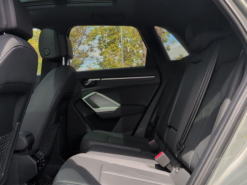 2023 Audi Q3 Premium Plus