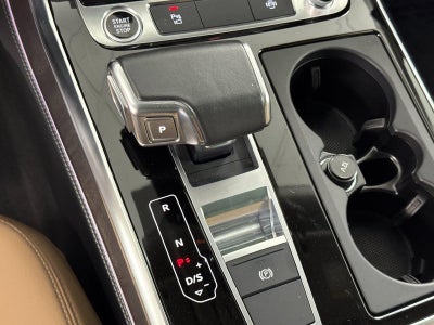2024 Audi Q8 Premium Plus