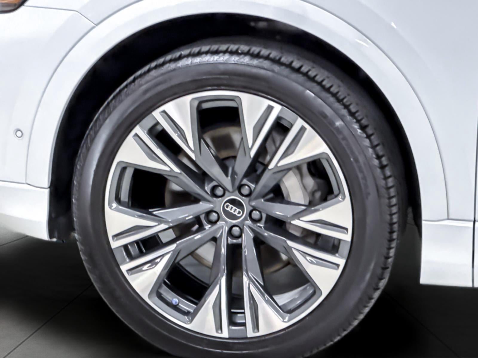 2024 Audi Q8 Premium Plus