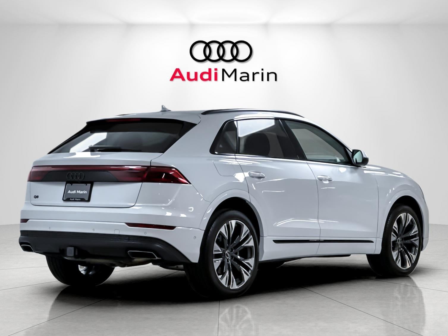 2024 Audi Q8 Premium Plus