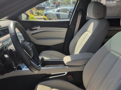 2024 Audi Q8 e-tron Sportback S line Premium Plus
