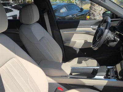 2024 Audi Q8 e-tron Sportback S line Premium Plus