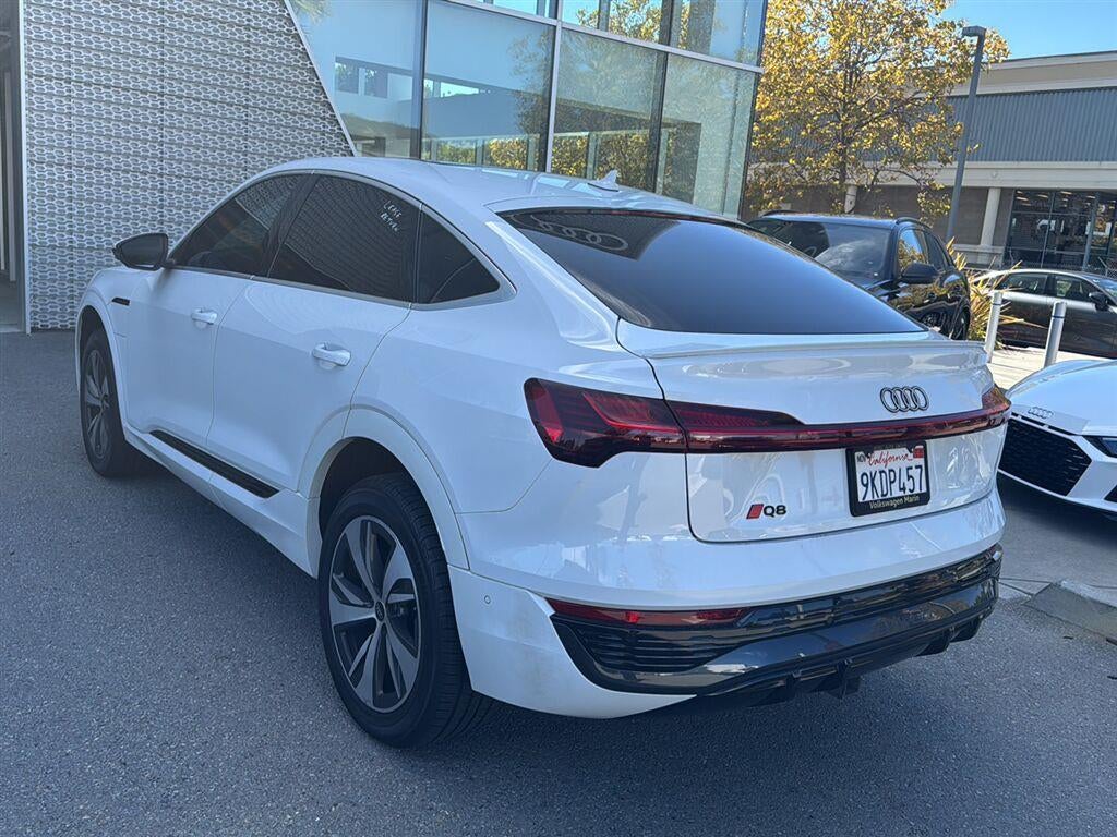 2024 Audi Q8 E-Tron Sportback S line Premium Plus