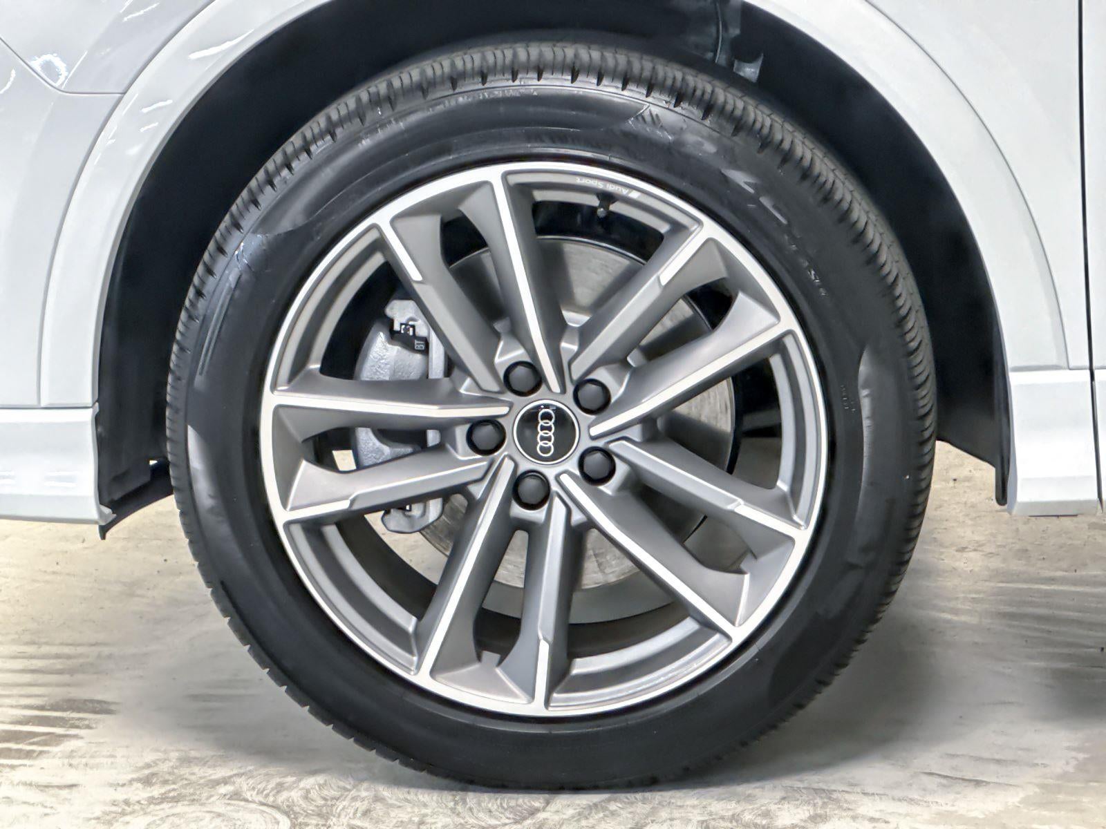 2025 Audi Q3 S line Premium